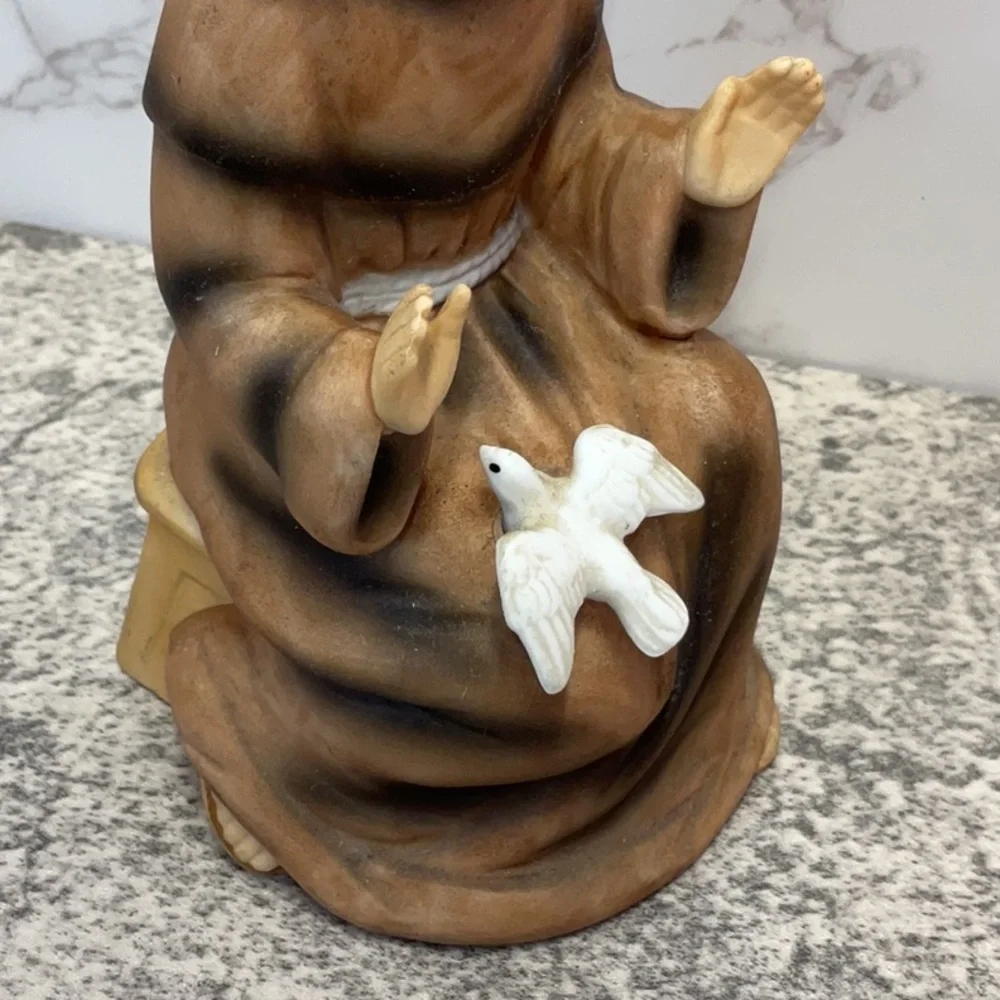 Vintage Sitting St. Francis of Assisi Catholic Sanmyro Japan Porcelain figurine - Picture 4 of 9